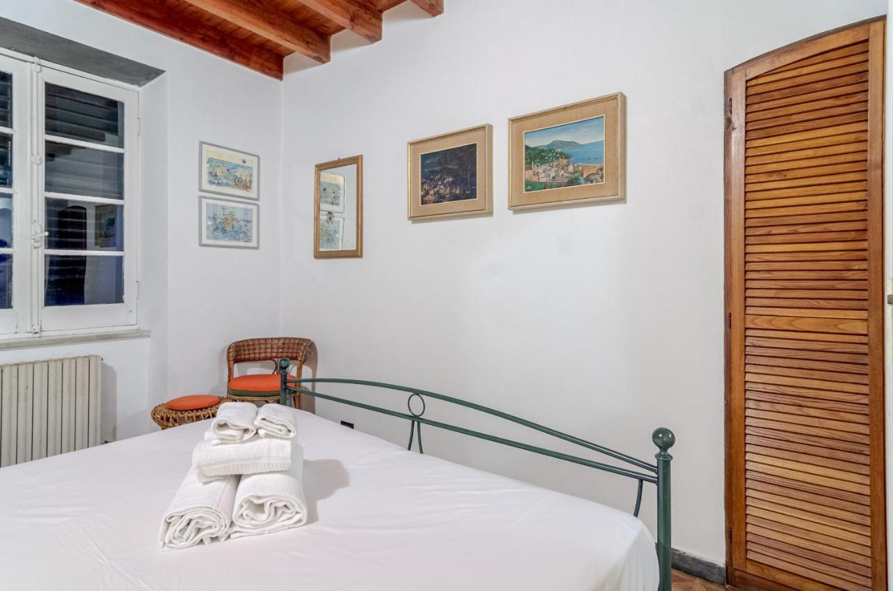 Recco Apartment With View And Pool Exterior photo